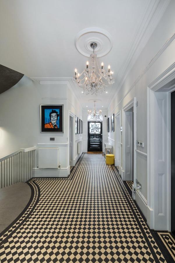 Вилла Dream House London With Gym, Cinema And Housekeeper Илинг Экстерьер фото